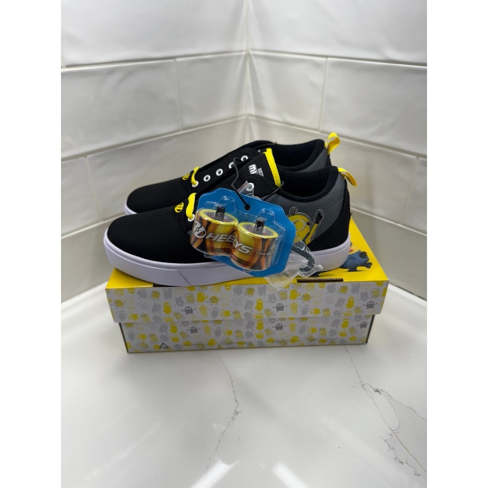 Heelys Minions Pro 20 size 8 men's‎ eu 40.5